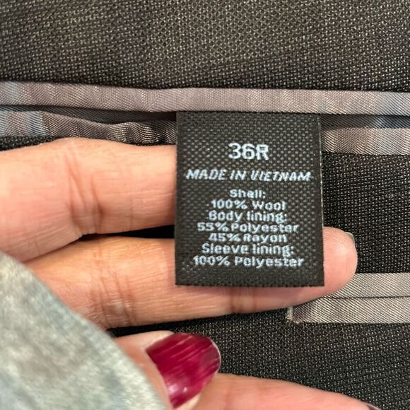 Marc Anthony, Men’s charcoal black, double button suit jacket/blazer size 36R - Picture 11 of 12